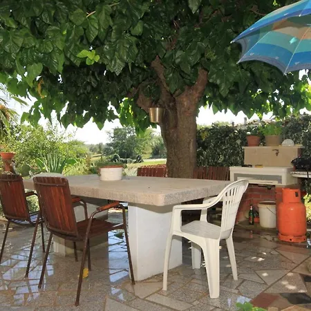 Basanija 7149b Apartmán *